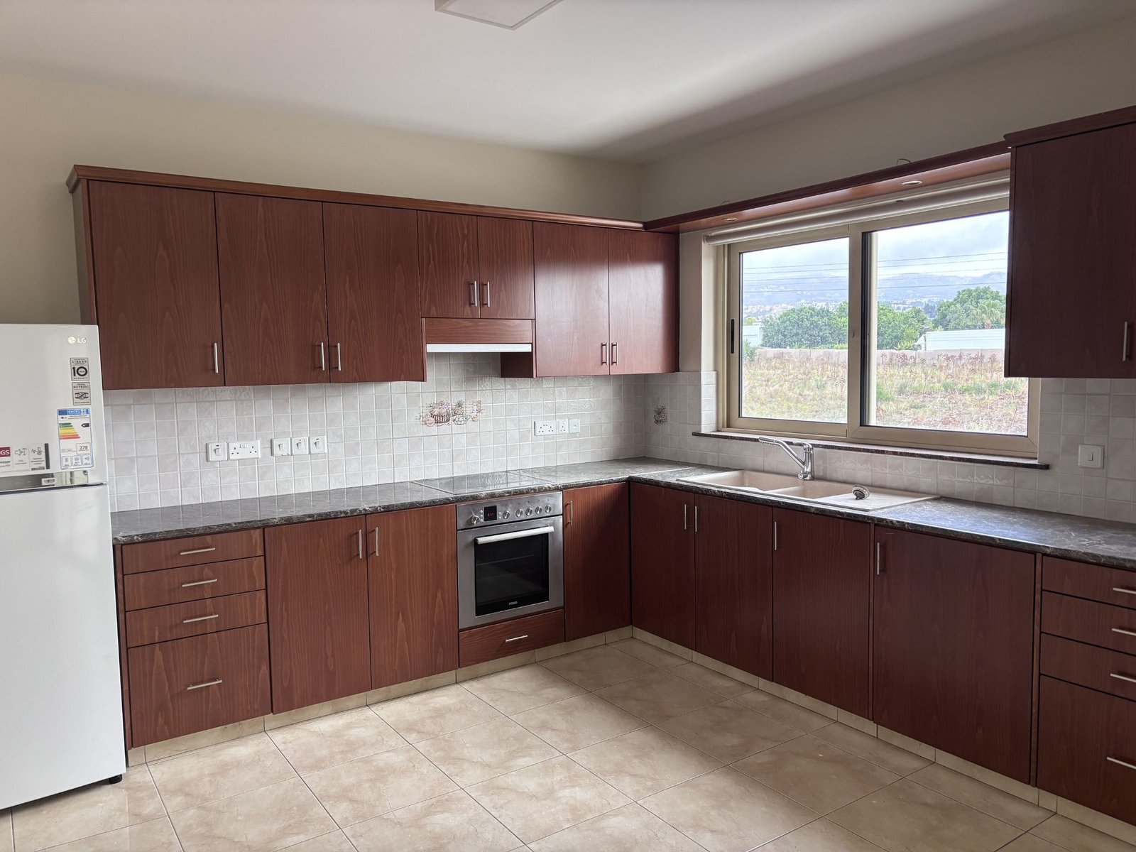 Kitchen emba rent Kitchen in Emba apartment for rent