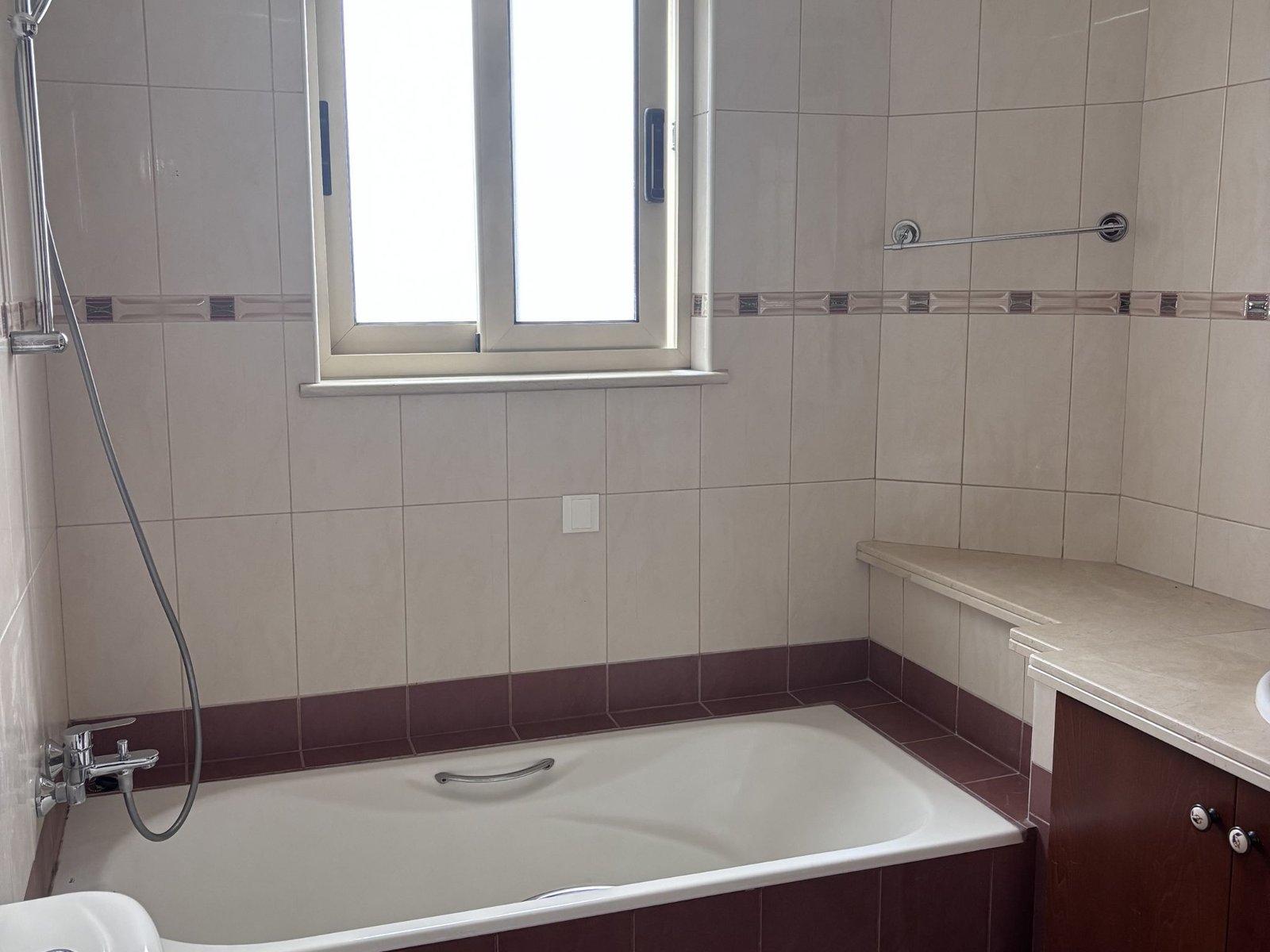 Bath In Emba Apartment Bath In Emba Apartment