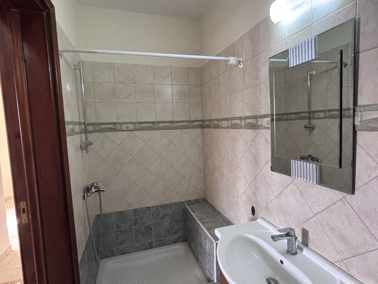 Shower in Emba apartment Shower in Emba apartment