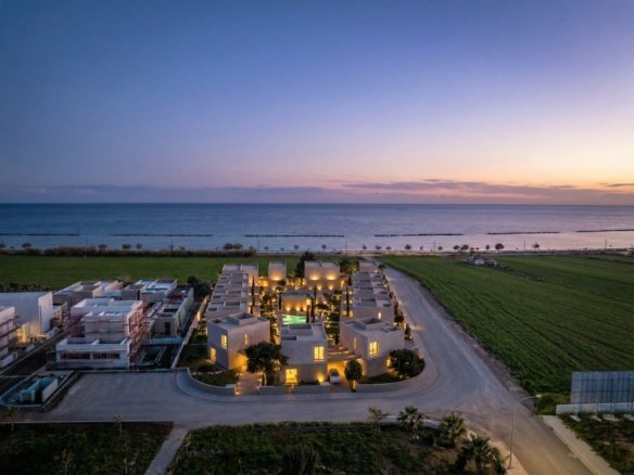 Sunset view of 2 bedroom Luxury villas on close to the sea in geroskipou