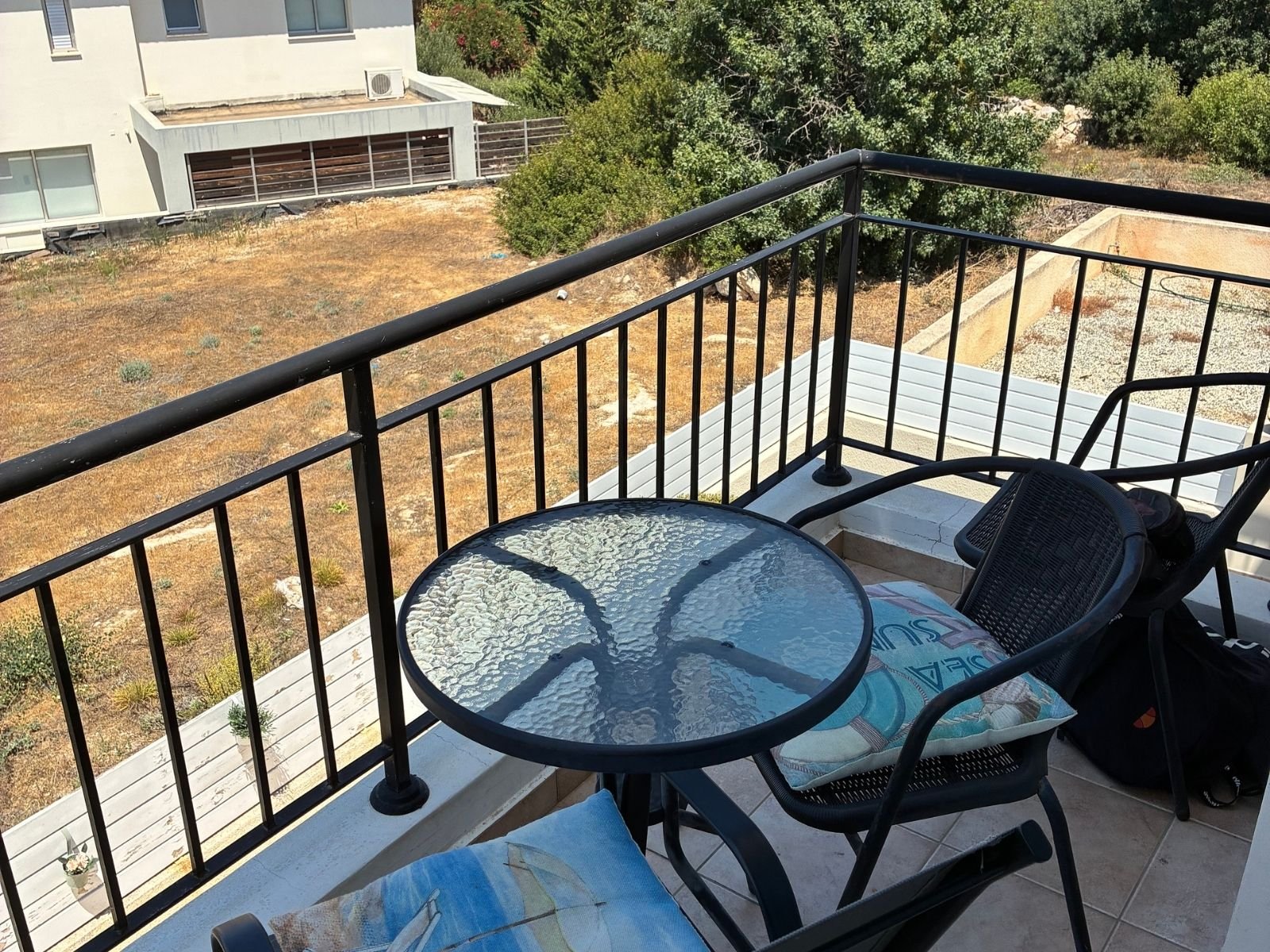 2 bedroom Townhouse with a communal pool in Konia paphos