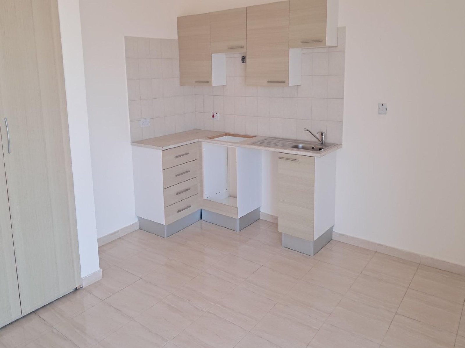 Kitchen -lounge of studio in Peyia