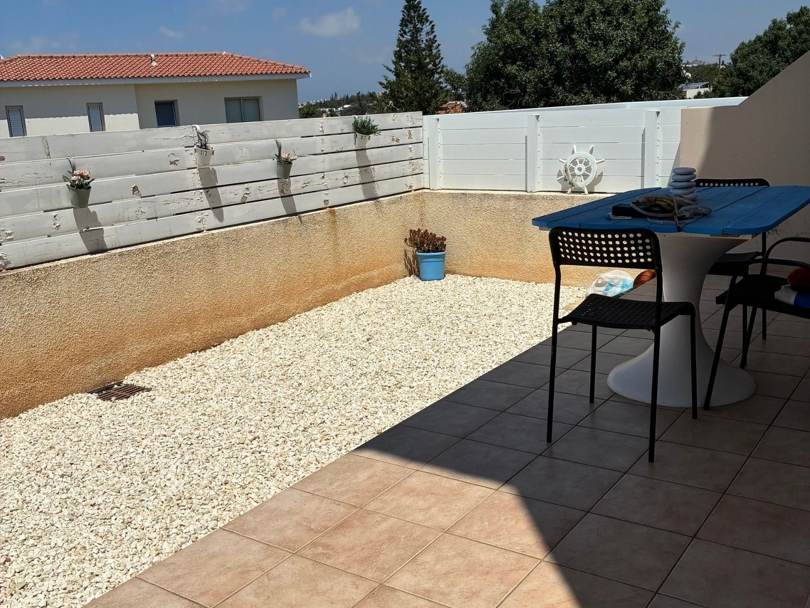 2 bedroom Townhouse with a communal pool in Konia paphos