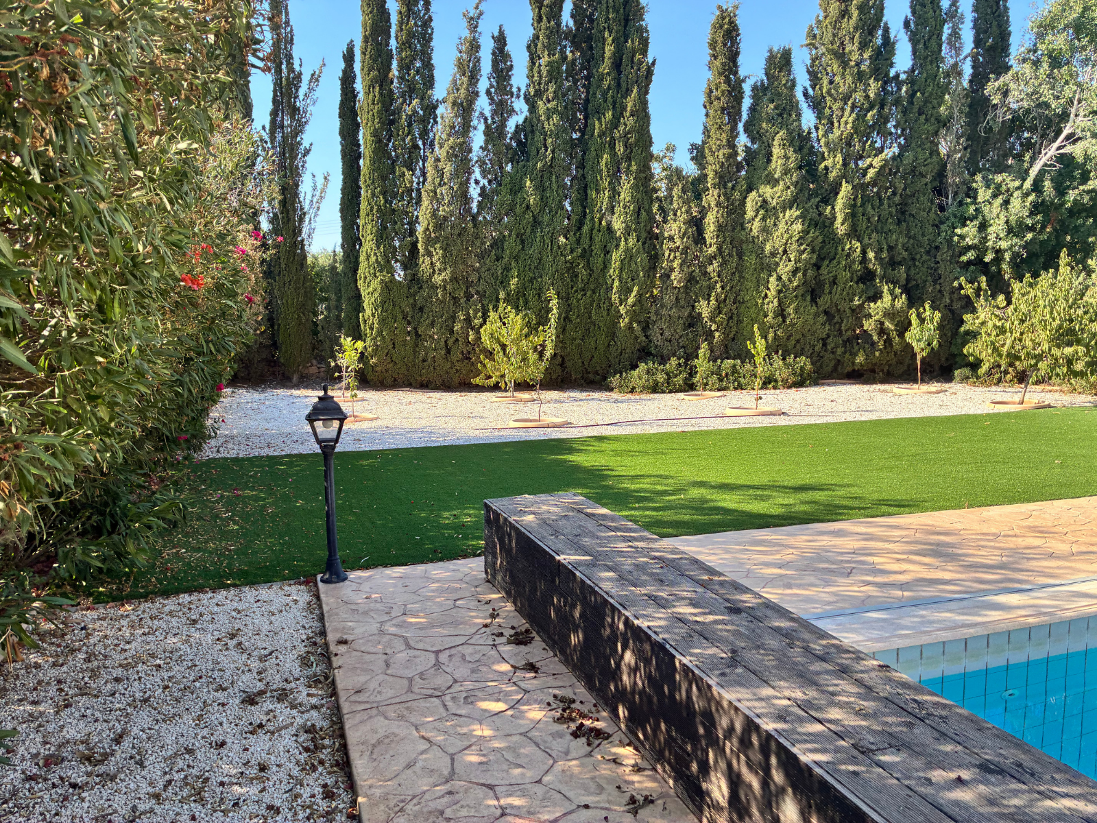 Beautiful 5-Bedroom Villa in Konia – Spacious Plot with Private Pool, Parking & Mature Gardens Beautiful 5-Bedroom Villa in Konia – Spacious Plot with Private Pool, Parking & Mature Gardens