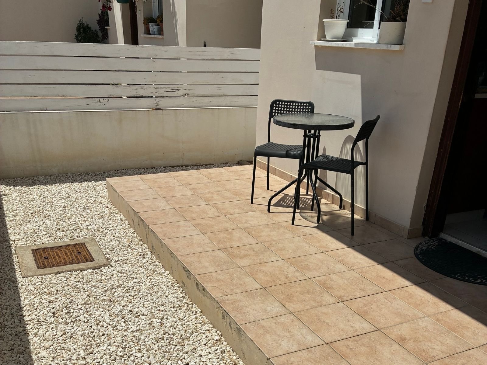 2 bedroom Townhouse with a communal pool in Konia paphos