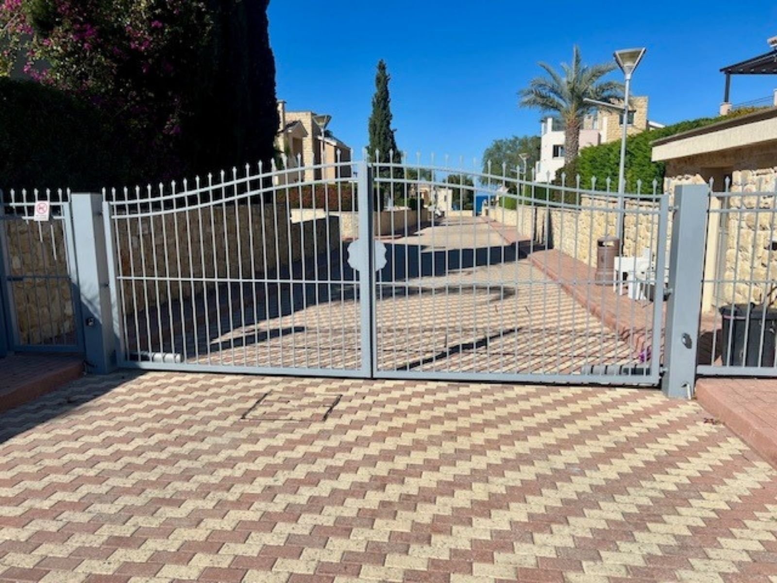 4 bedroom Villa near the sea in Polis paphos