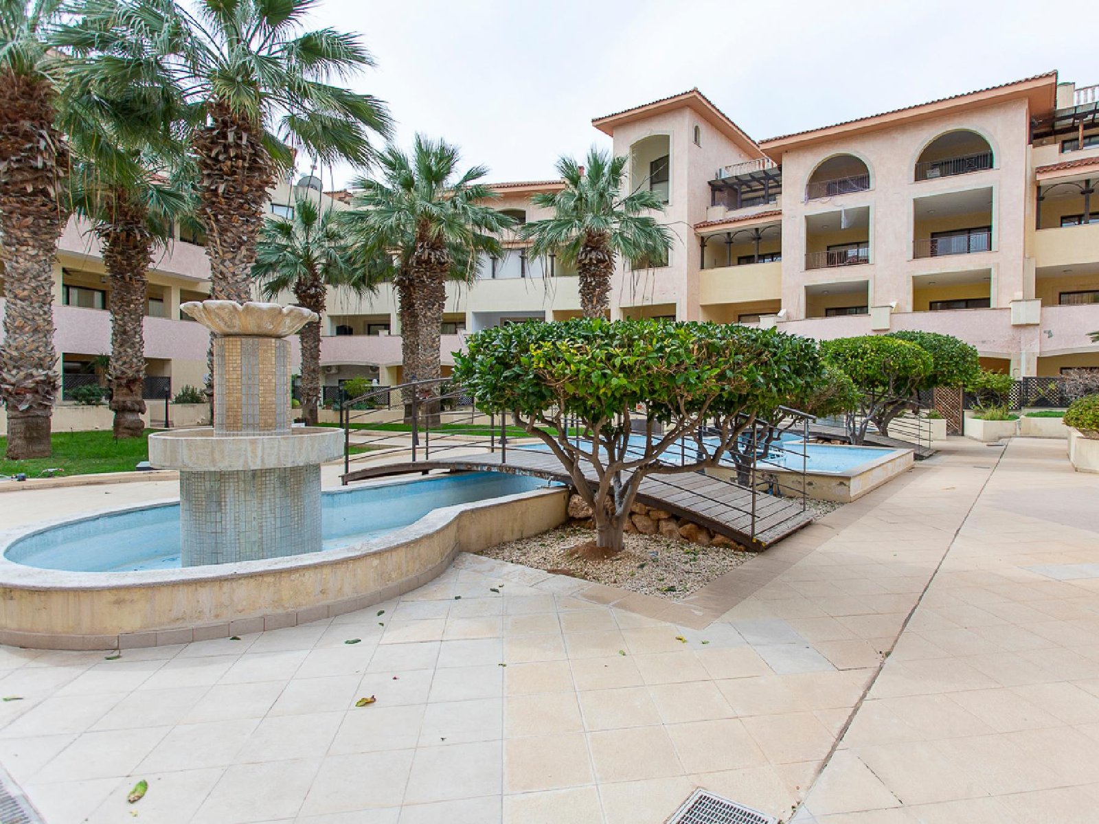 2 Bedroom Townhouse in Kato Paphos close to the mall