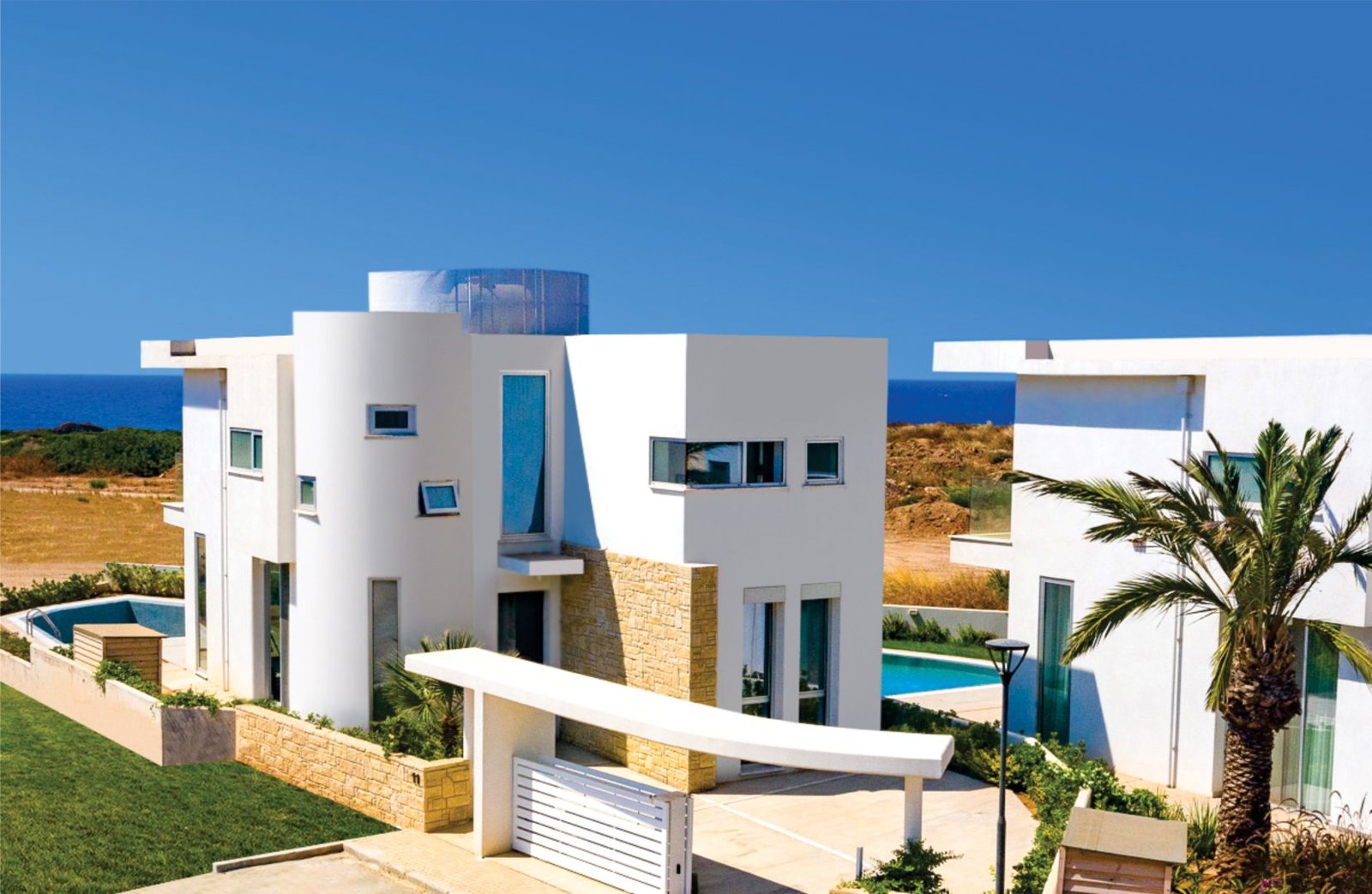 4 Bedroom Villa in Coral Bay 4 Bedroom Villa in Coral Bay
