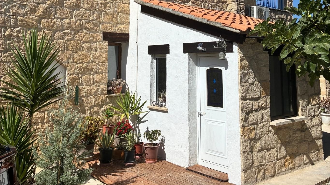3 Bedroom Villa on a Large plot in Polemi , Paphos 3 Bedroom Villa on a Large plot in Polemi , Paphos
