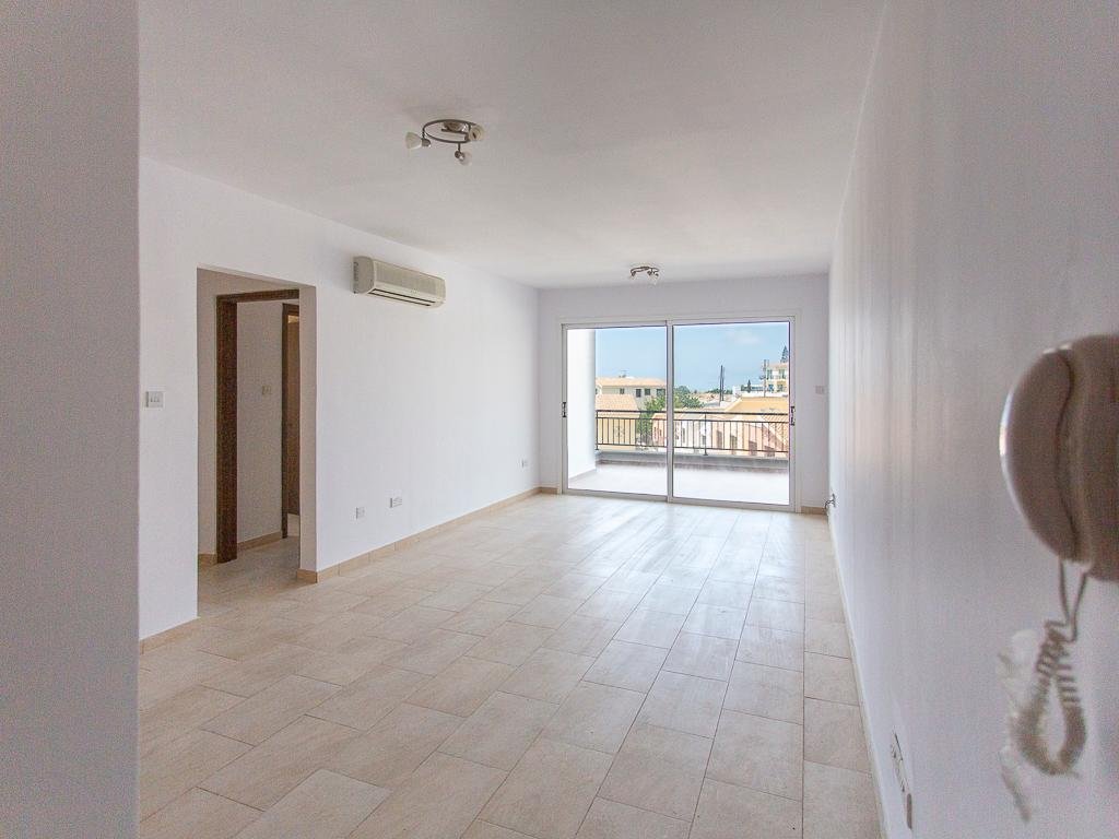 Apartament z 2 sypialniami i 2 łazienkami w Peyia, Pafos — zdjęcie 4