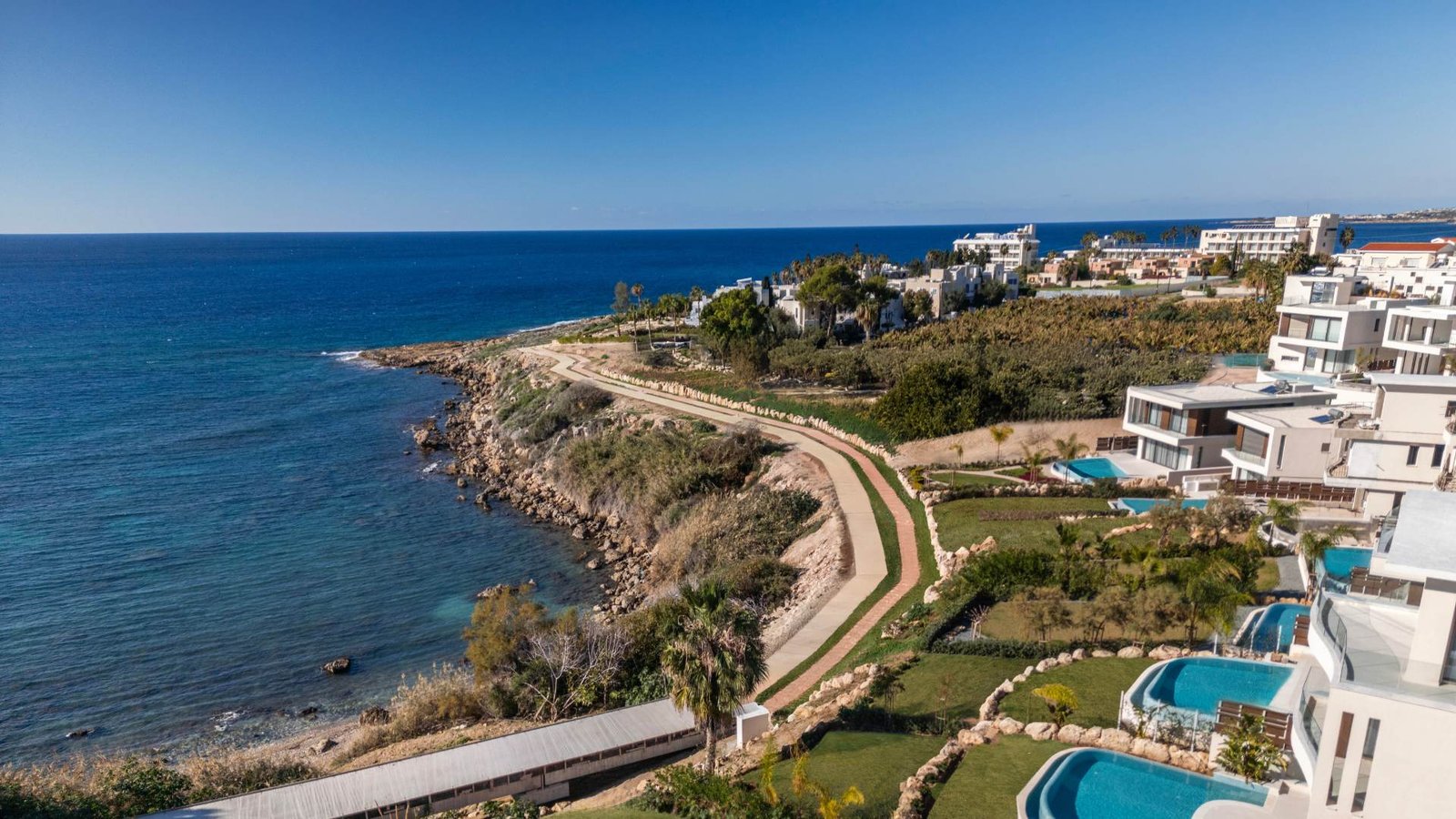 4 Bedroom  Waterfront villa in Kissonerga, Paphos
