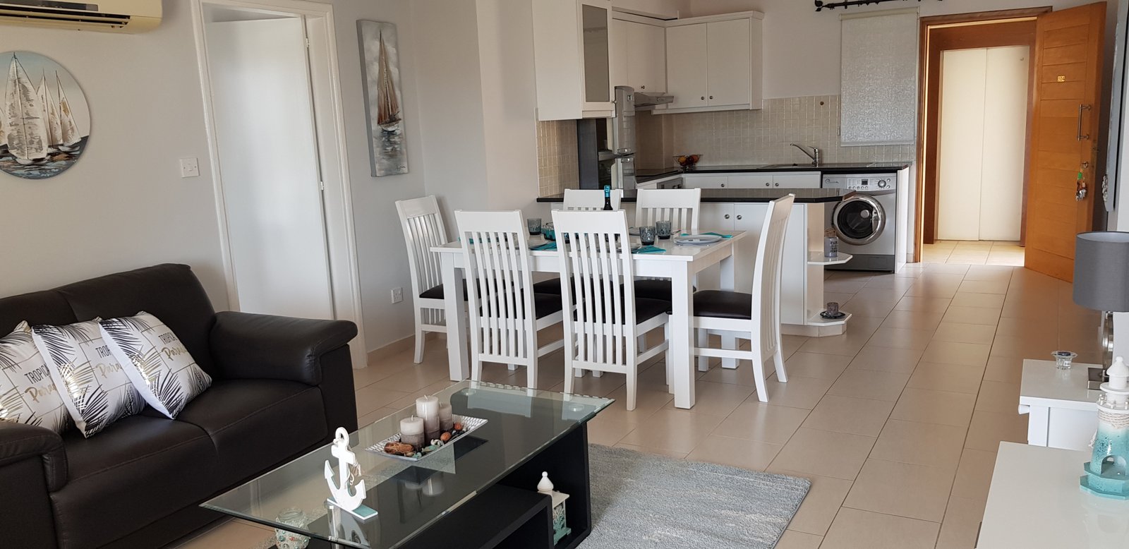3 Bedroom Apartment on the first floor in Tombs of the kings Area, Paphos