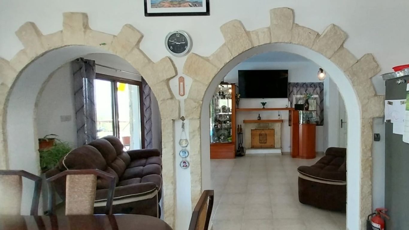 24 3 Bedroom Village house on Large plot in Polemi , Paphos