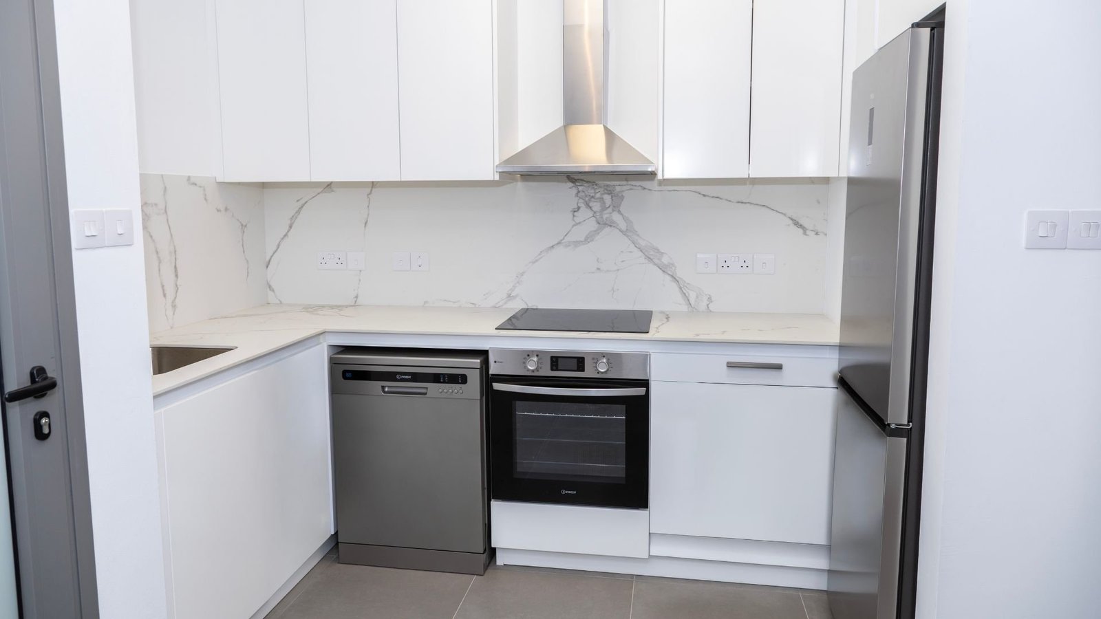 2 Bedroom Apartment in Coral Bay 2 Bedroom Apartment in Coral Bay