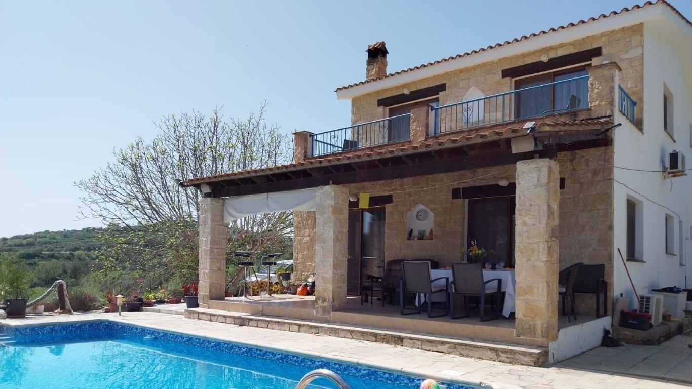 3 Bedroom Villa on a Large plot in Polemi , Paphos 3 Bedroom Villa on a Large plot in Polemi , Paphos
