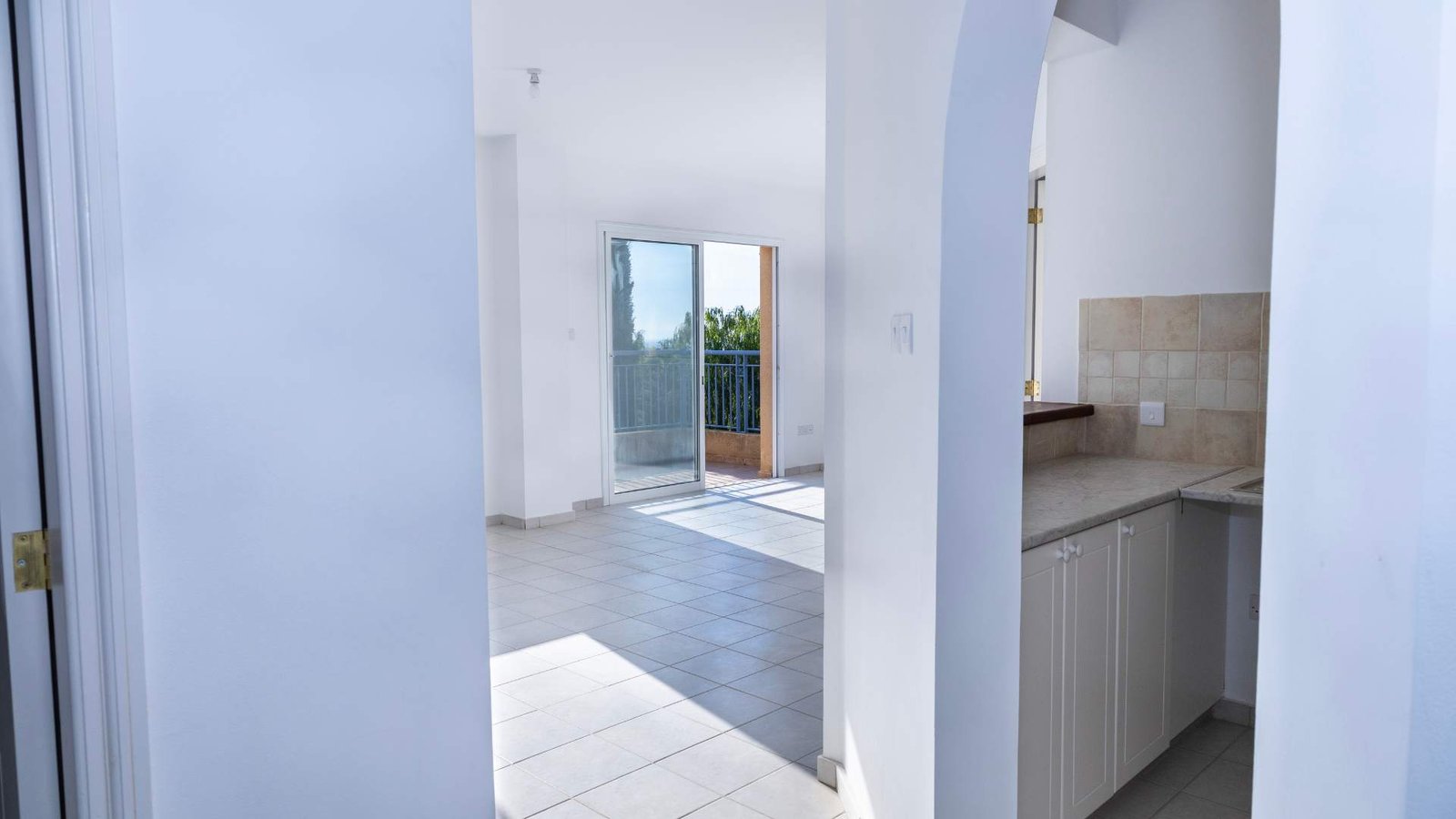 2 Bedroom Apartment in Peyia