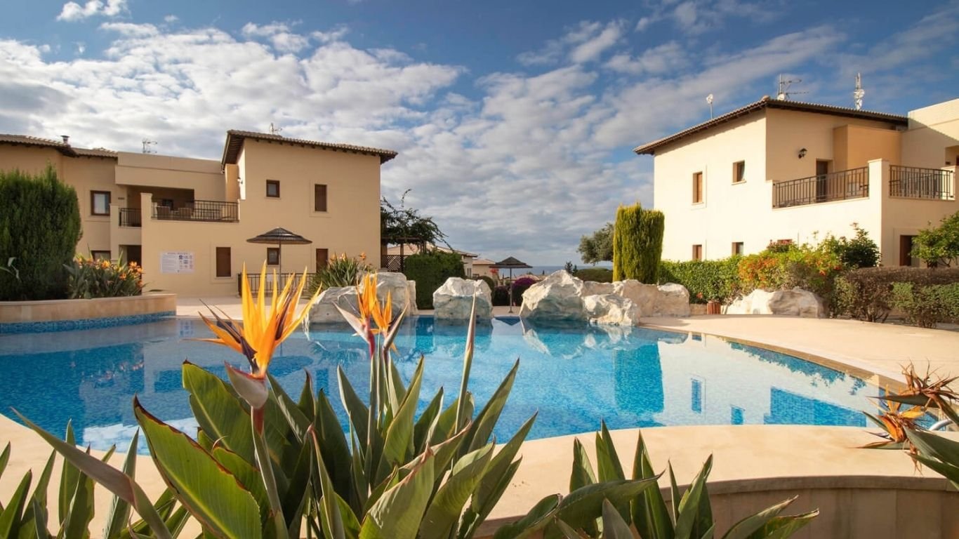 3 Bedroom Ground floor apartment with Seaview's in Aphrodite Hills, Paphos