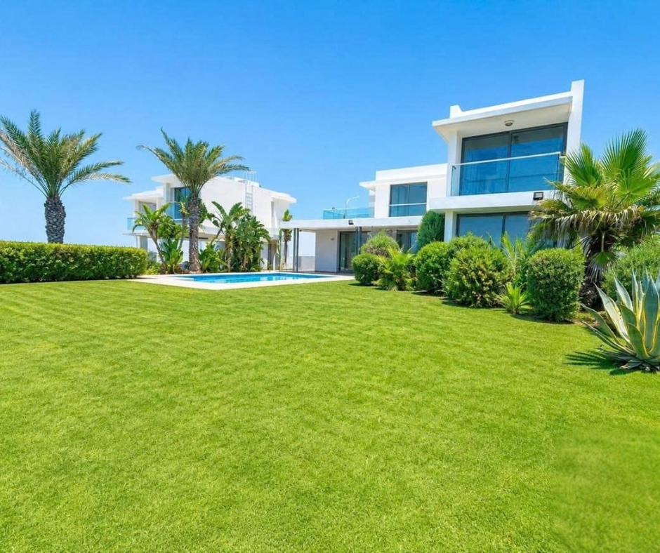 Frontline Villa 3 bedrooms in Ayia Napa