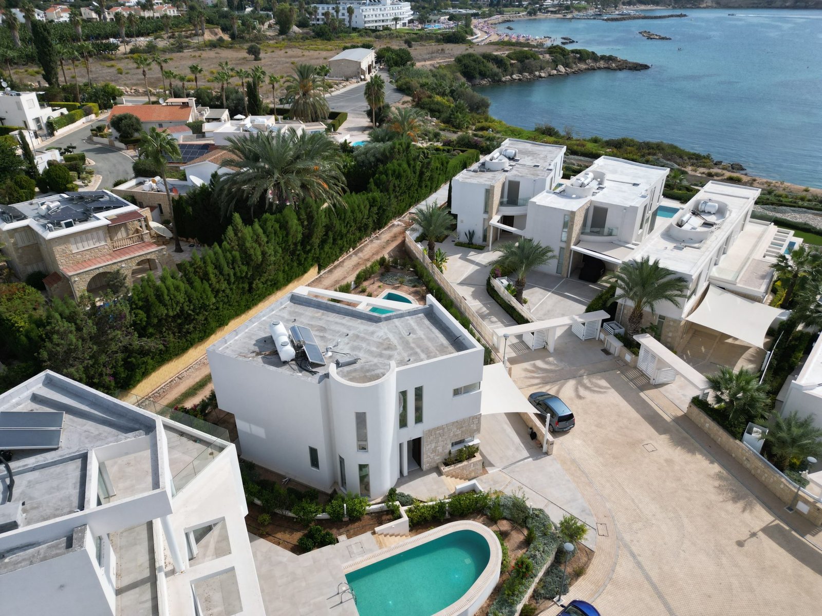4 Bedroom Villa in Coral Bay 4 Bedroom Villa in Coral Bay