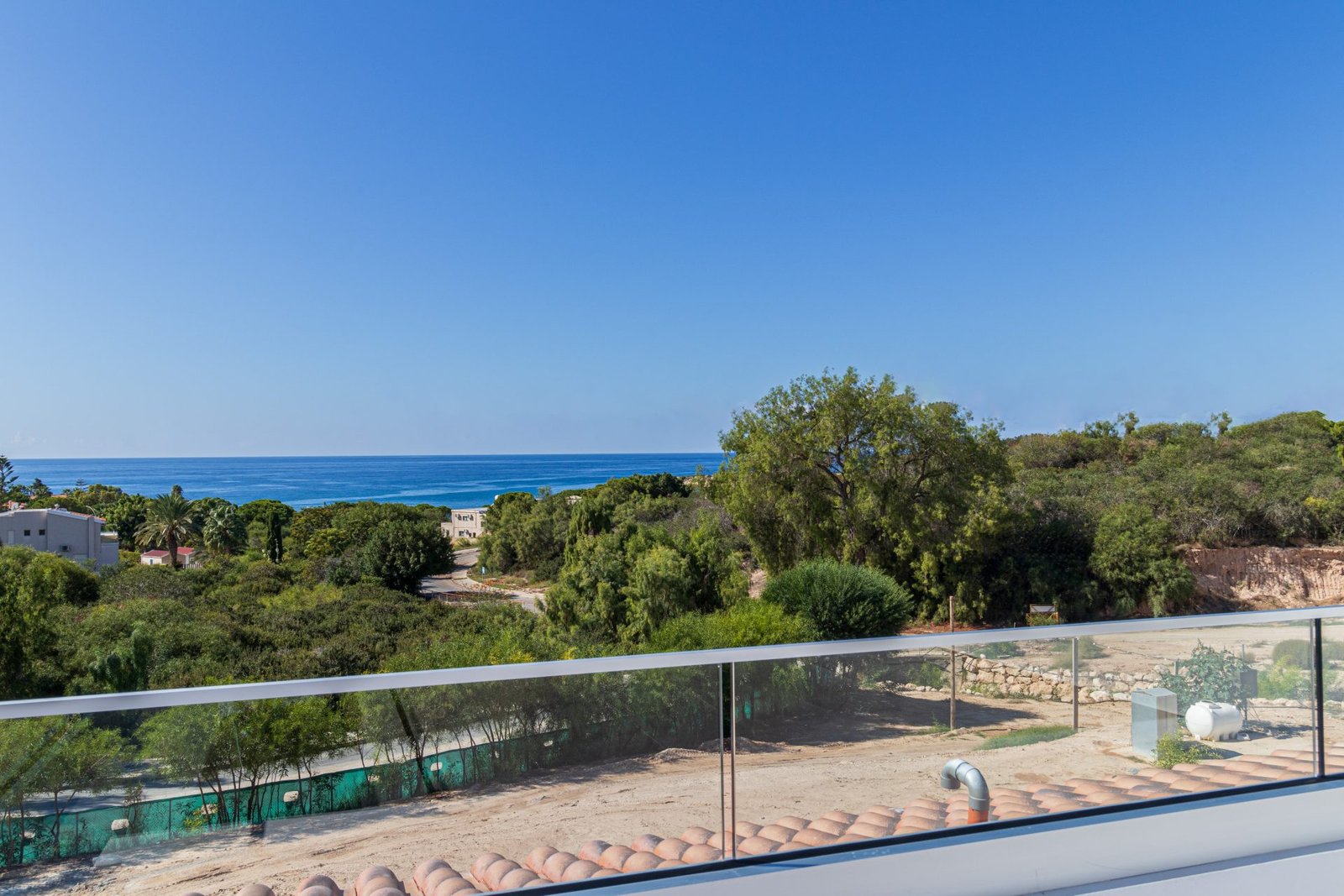 2 Bedroom Apartment in Coral Bay 2 Bedroom Apartment in Coral Bay