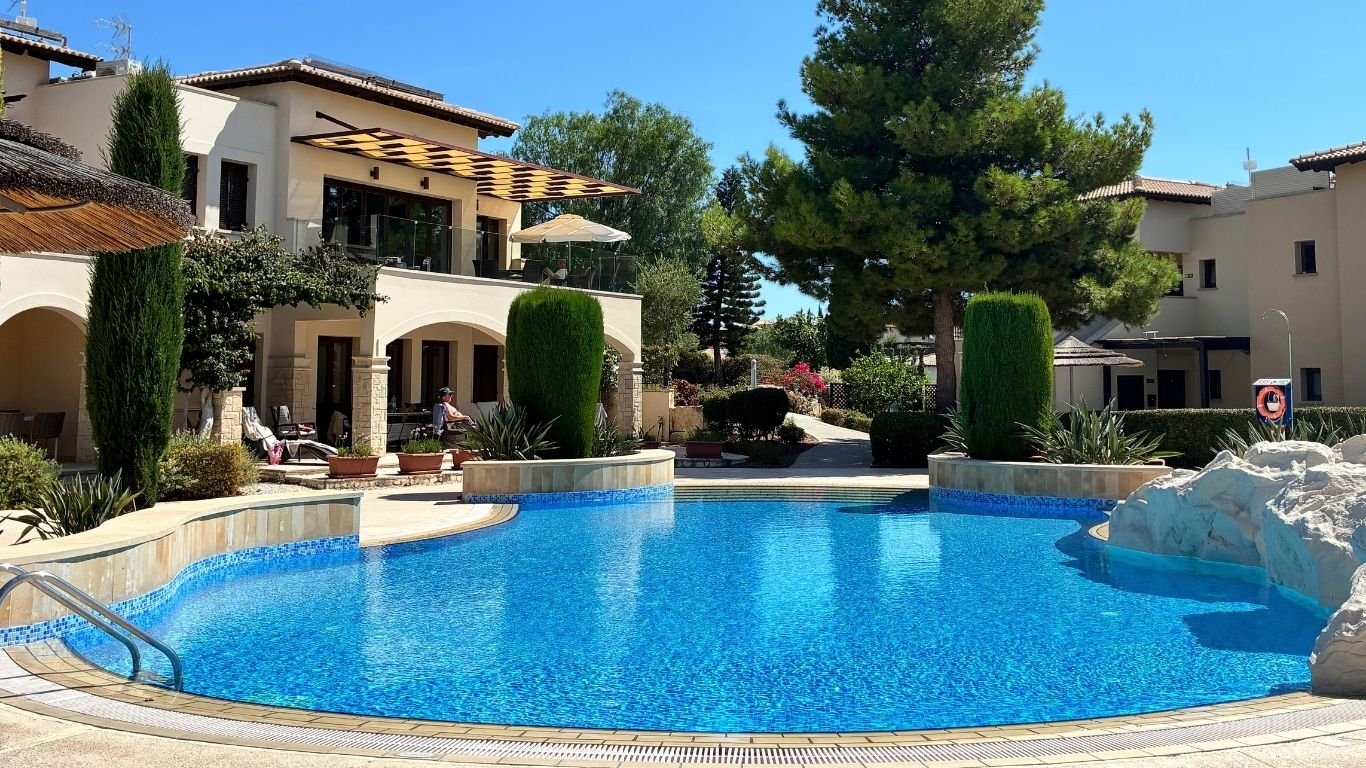 3 Bedroom Ground floor apartment with Seaview's in Aphrodite Hills, Paphos