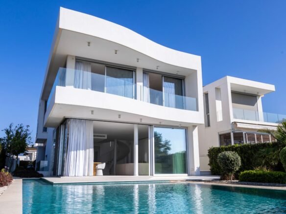 5 Bedroom Villa in Coral Bay