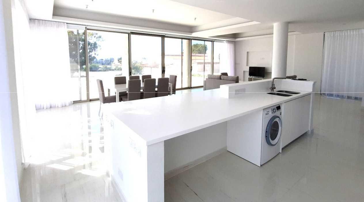 3 Bedroom Villa in Peyia