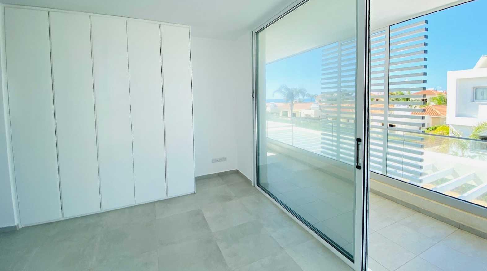 3 Bedroom Villa in Coral Bay 3 Bedroom Villa in Coral Bay