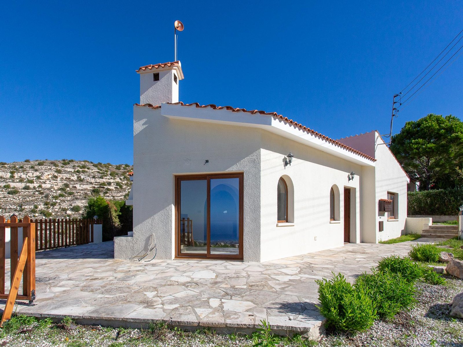 Lovely 3 bedroom bungalow with Seaview’s in Tala- Kamares, paphos Lovely 3 bedroom bungalow with Seaview's in Tala- Kamares, paphos
