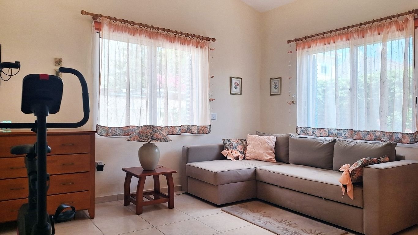 3 Bedroom Bungalow with a pool in Kissonerga, Paphos