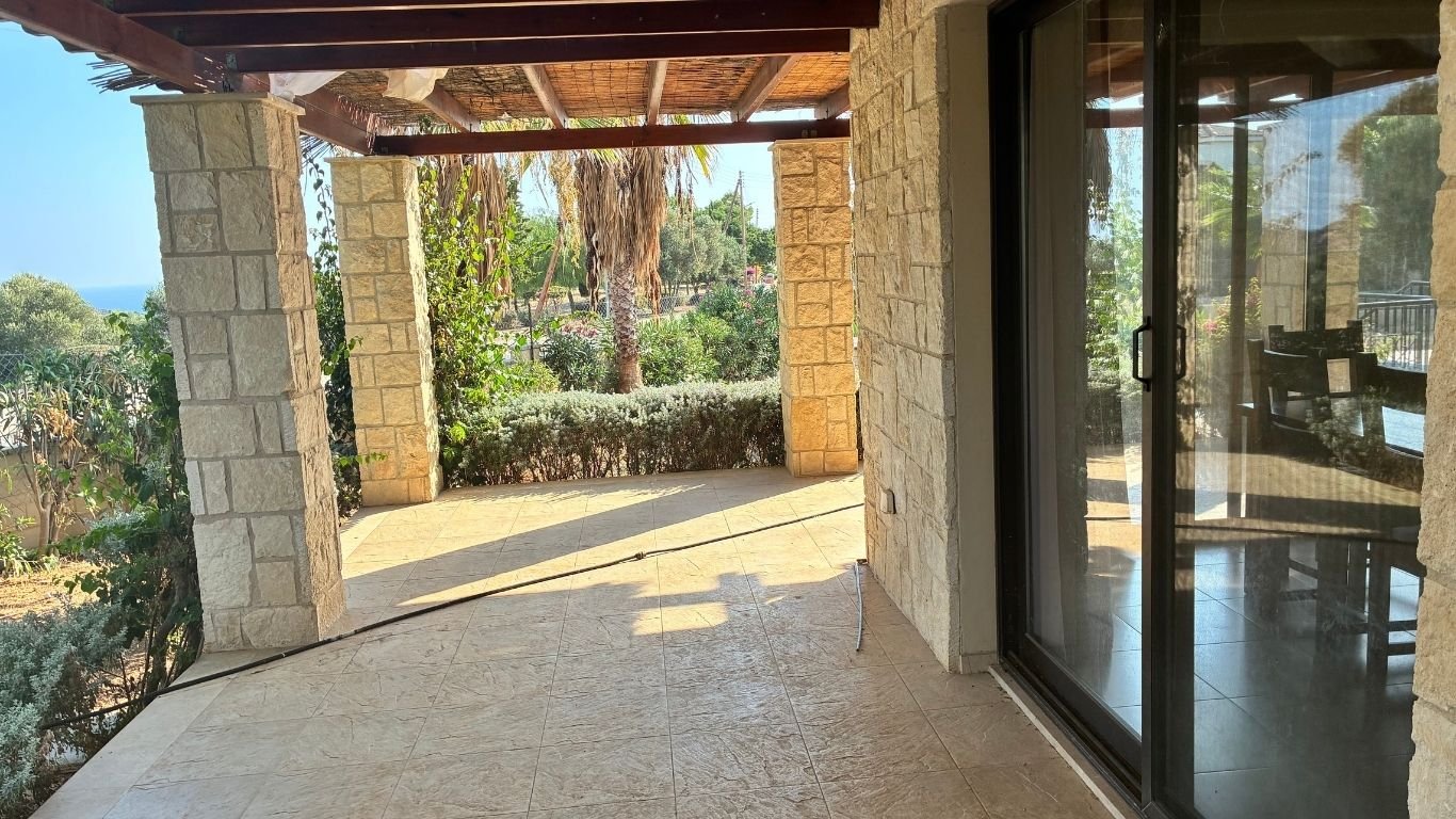 4 Bedroom 3 bathroom Bungalow in Secret Valley, Paphos