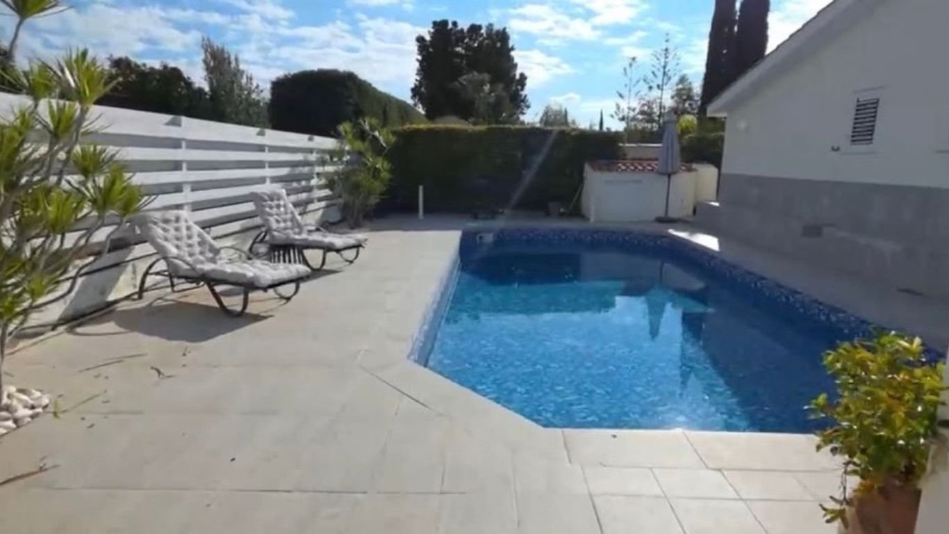 3 Bedroom Bungalow with a private pool in Coral Bay, Paphos