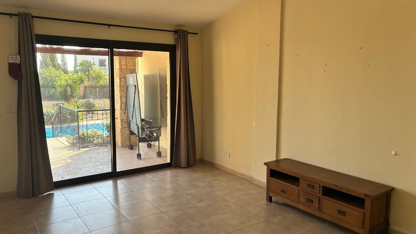 4 Bedroom 3 bathroom Bungalow in Secret Valley, Paphos