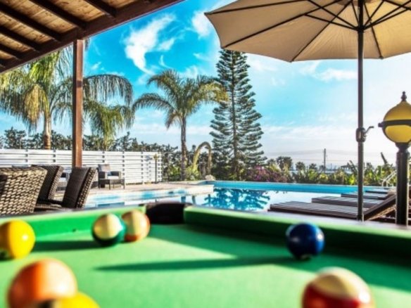 4 Bedroom Villa in St George , Paphos