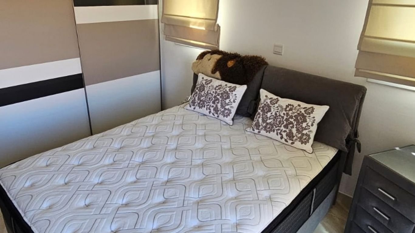 5 3 Bedroom Apartment in Center of Apostolou Andreas , Limassol