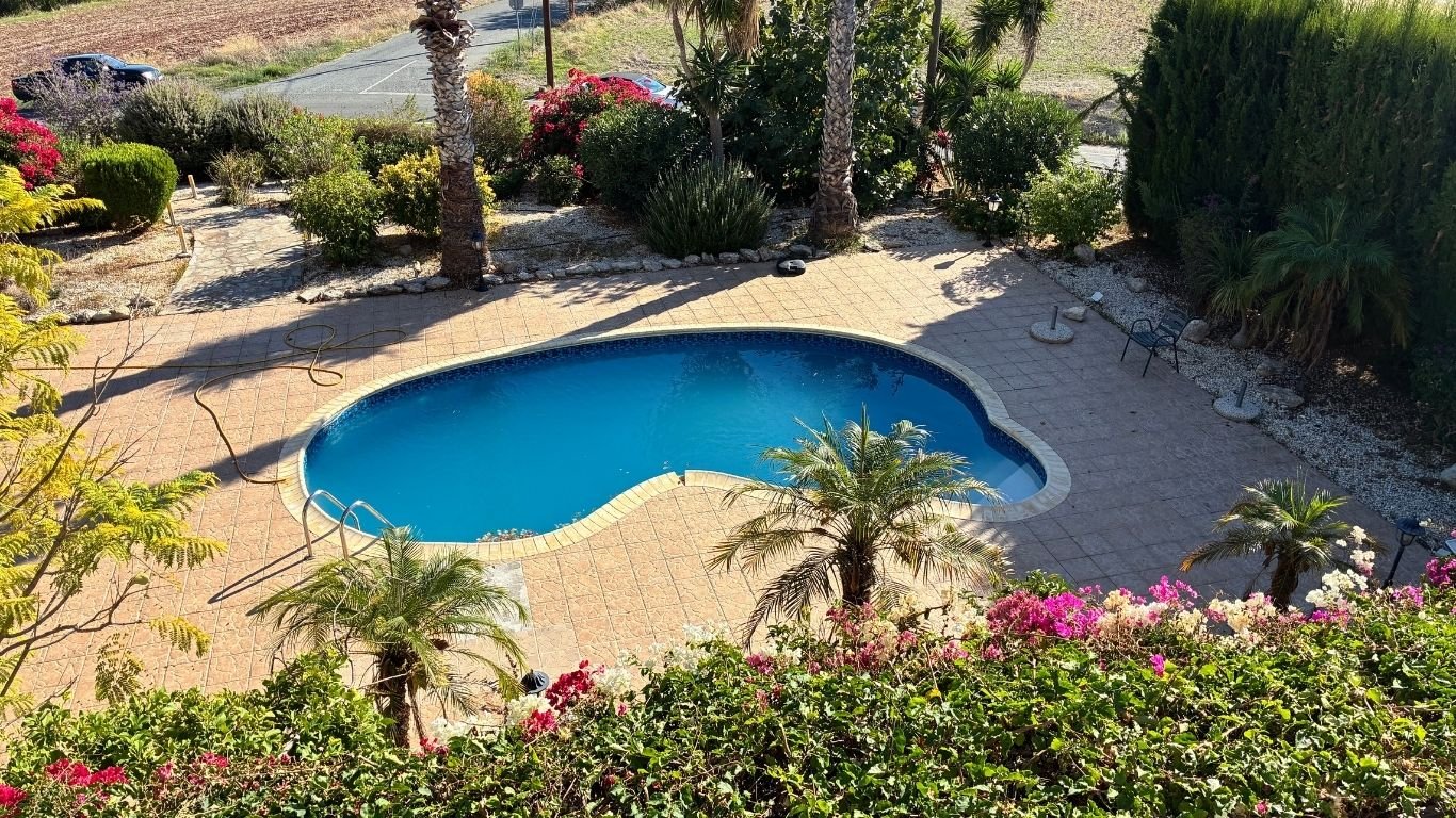 v 3 Bedroom Detached Villa in Anarita, Paphos