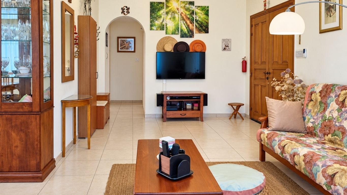 3 Bedroom Bungalow with a pool in Kissonerga, Paphos