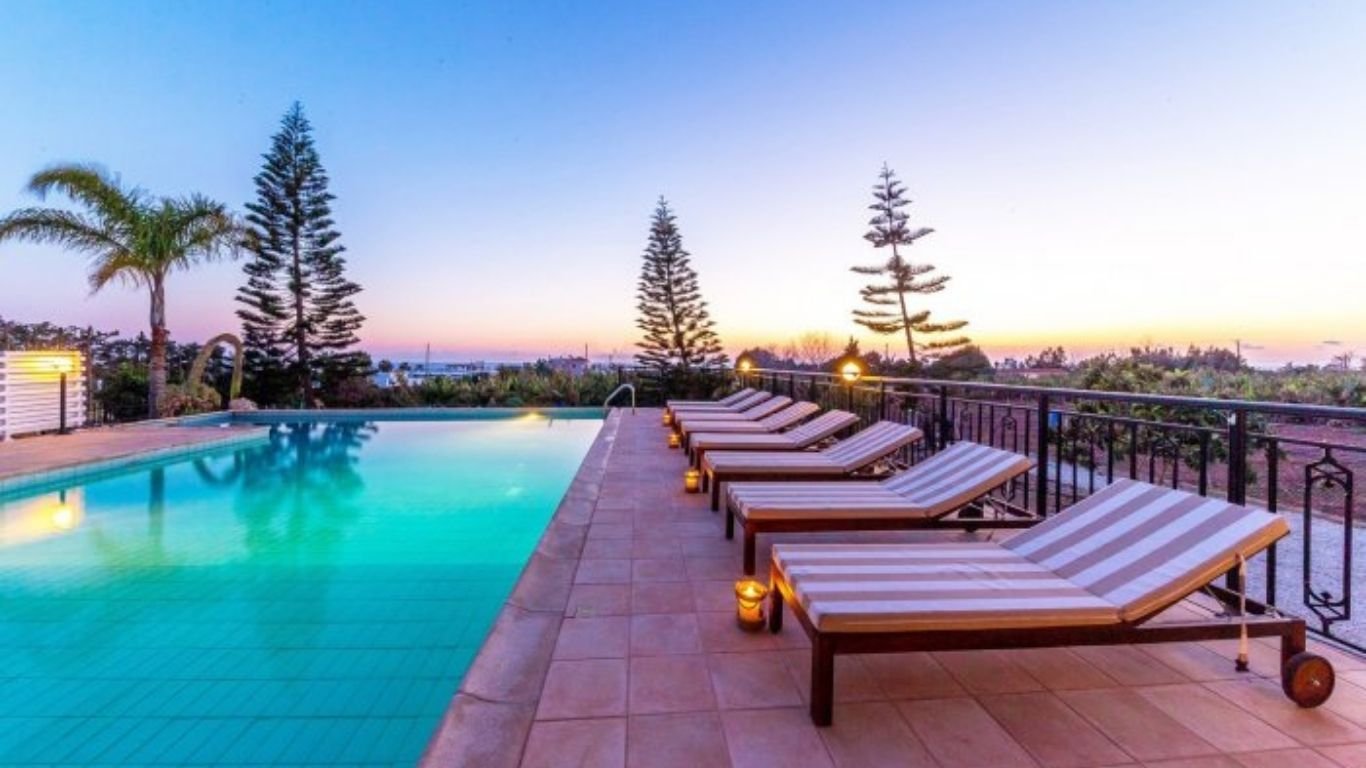 4 Bedroom Villa in St George , Paphos