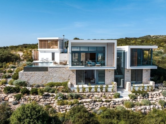 3 Bedroom Villa in Tsada