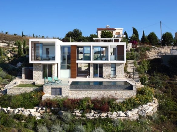 3 Bedroom Villa in Tsada