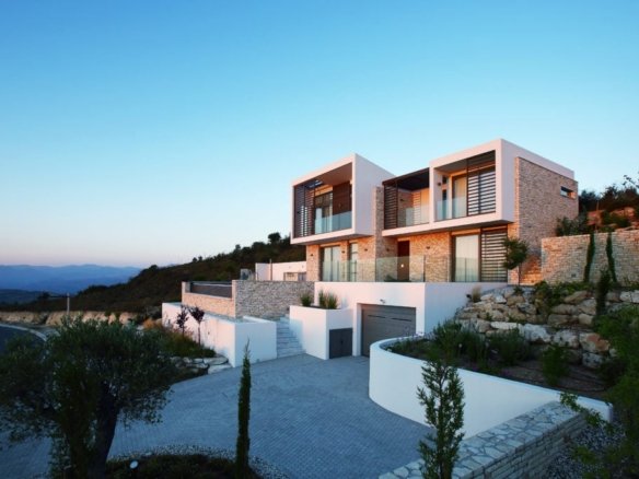 3 Bedroom Villa in Tsada