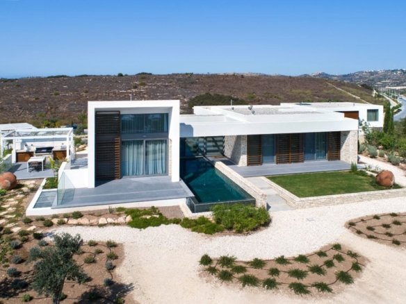 3 Bedroom Villa in Tsada